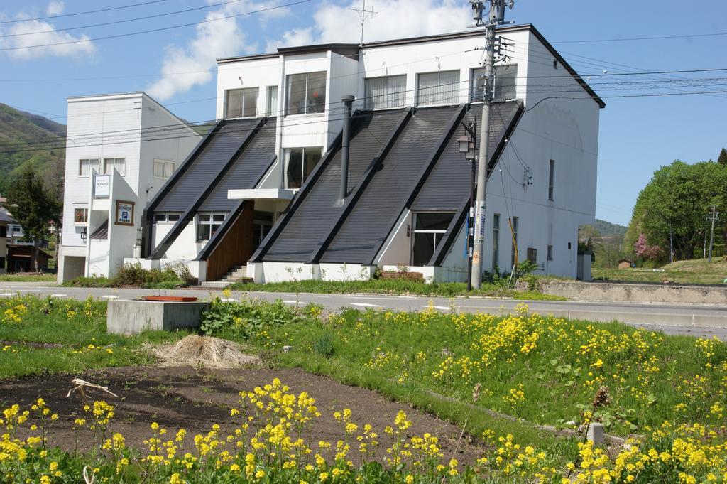 Petit Hotel Schanze Отарі Екстер'єр фото
