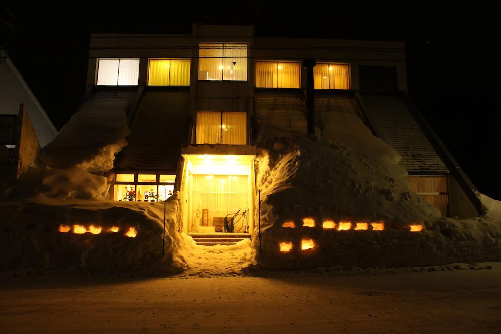 Petit Hotel Schanze Отарі Екстер'єр фото
