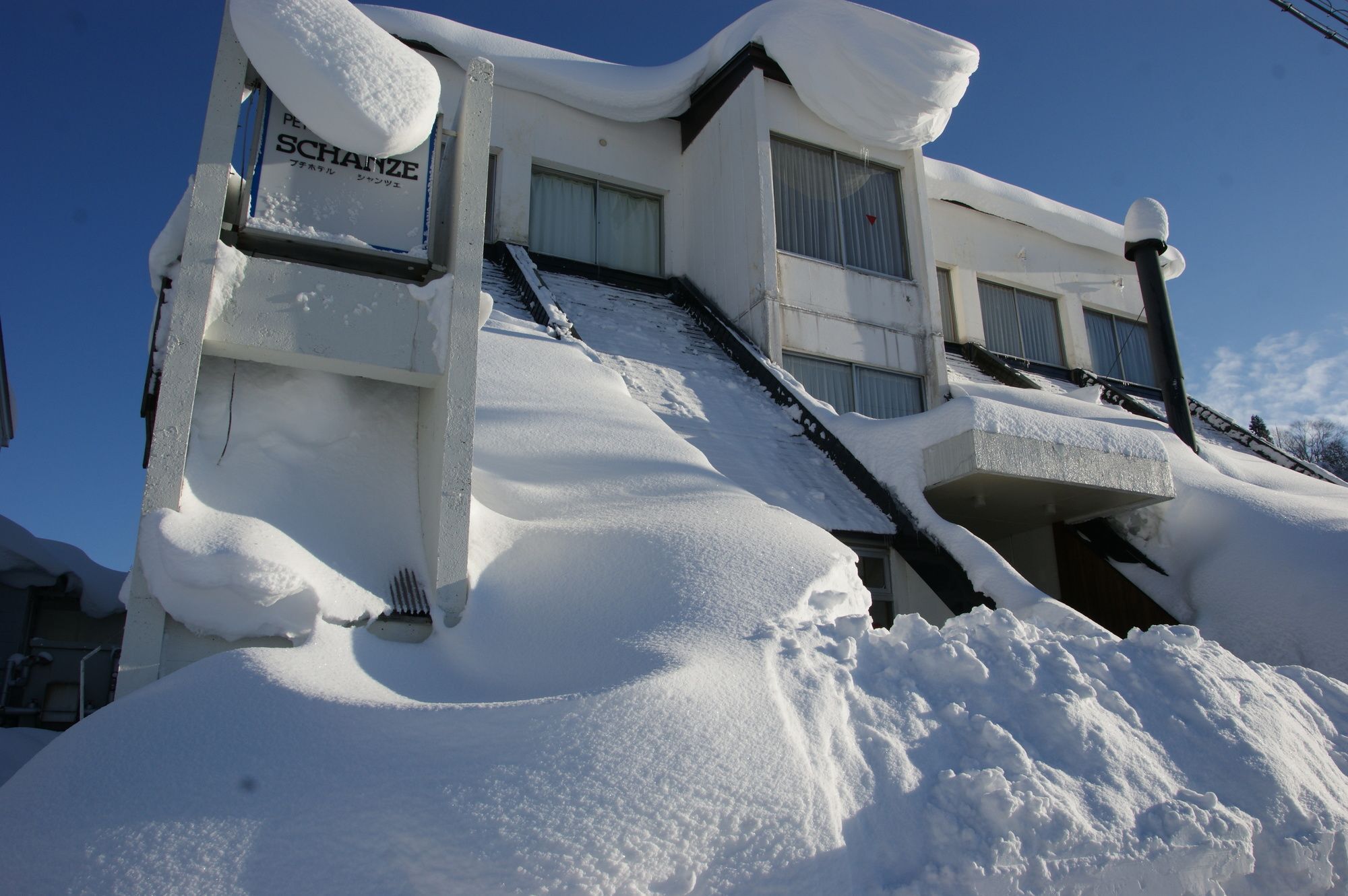 Petit Hotel Schanze Отарі Екстер'єр фото